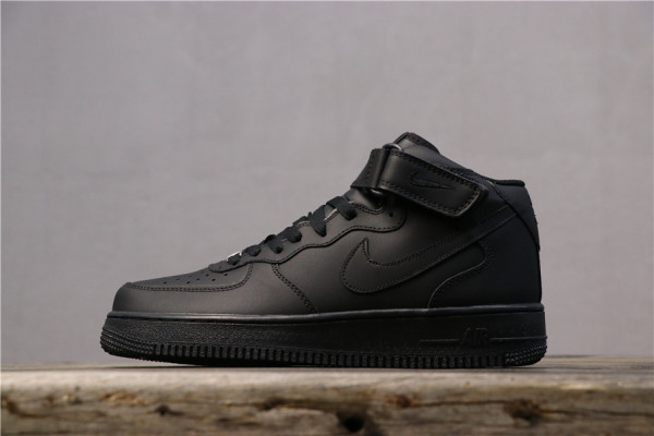 Nike Air Force 1 Mid '07 Triple Black (2021)