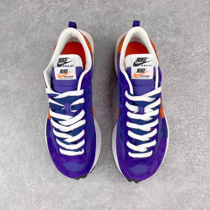 Nike Vaporwaffle sacai Dark Iris