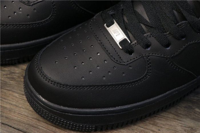 Nike Air Force 1 Mid '07 Triple Black (2021)