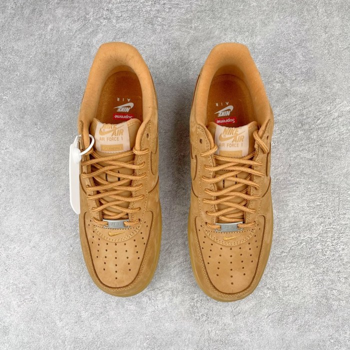Nike Air Force 1 Low SP Supreme Wheat