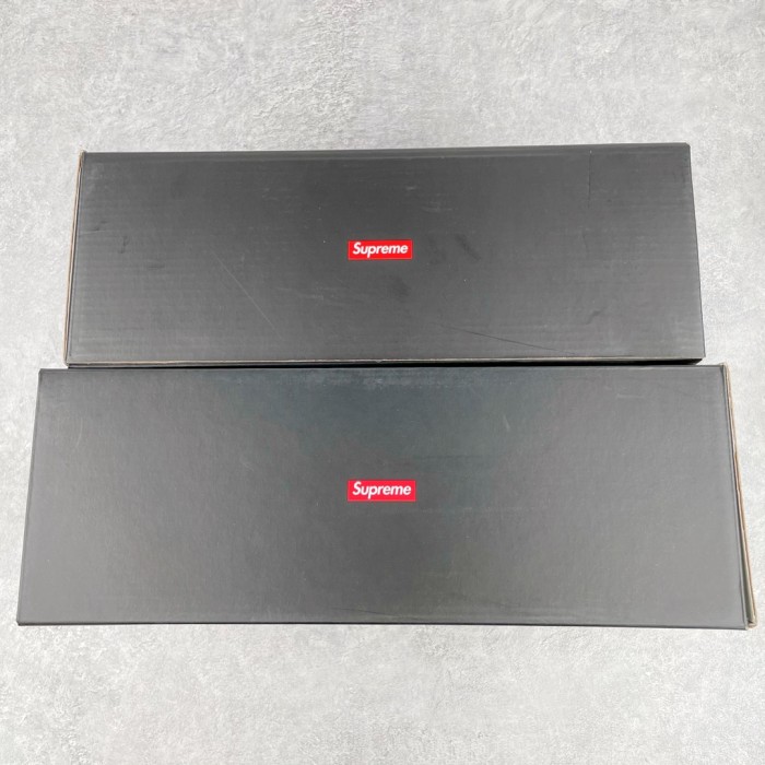 Nike Air Force 1 Low Supreme White