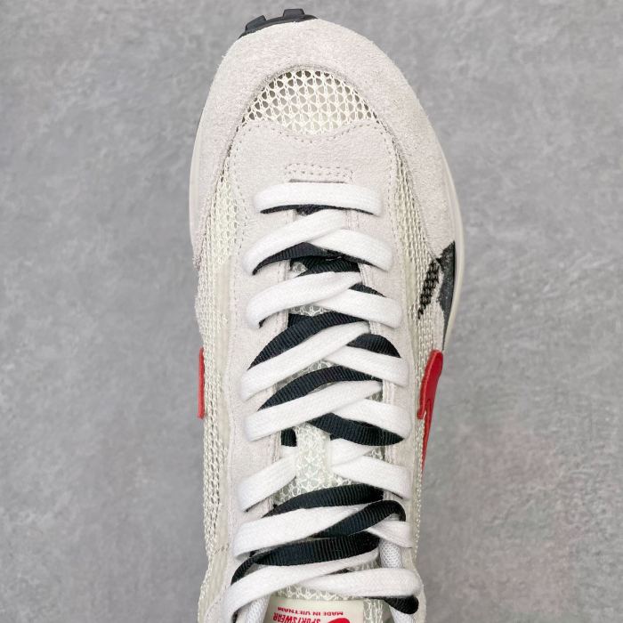 Nike Vaporwaffle sacai Sport Fuchsia Game Royal