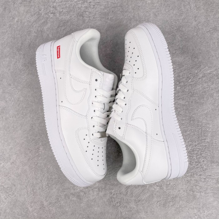 Nike Air Force 1 Low Supreme White
