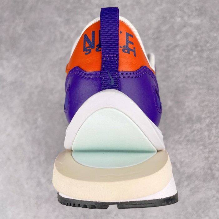 Nike Vaporwaffle sacai Dark Iris