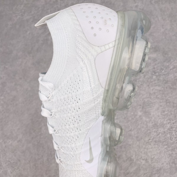 Nike Air VaporMax Flyknit 2 White Vast Grey