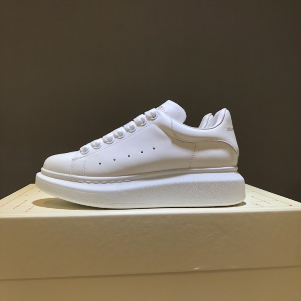 Alexander McQueen Oversized White