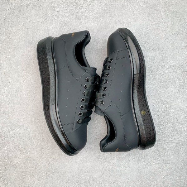 Alexander McQueen Oversized Black