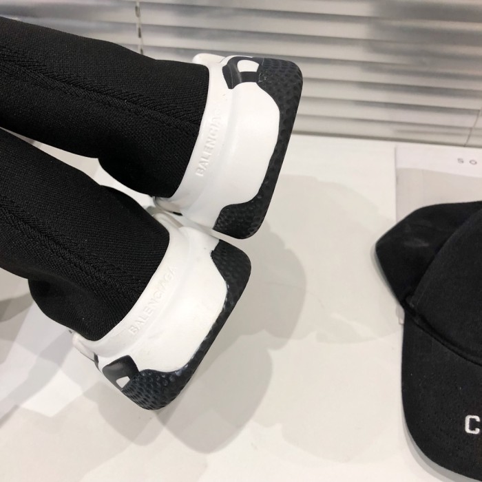 Balenciaga Speed Graffiti Trainers Black White