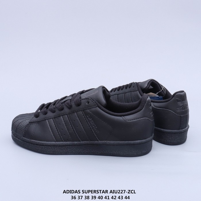 adidas Superstar All Black