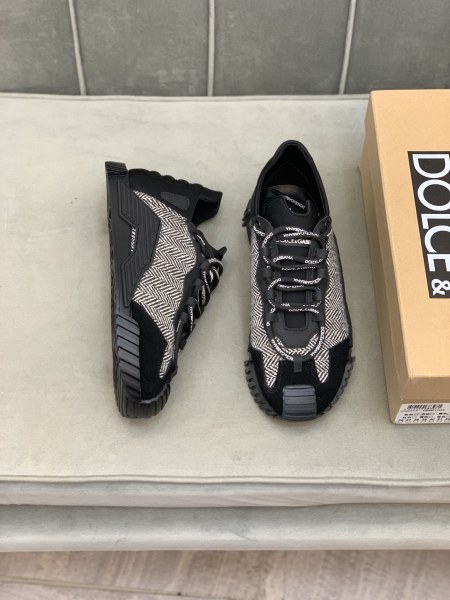 Dolce & Gabbana NS1 low-top sneakers 14