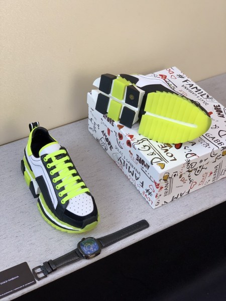 Dolce & Gabbana Low Tops Sneakers 33