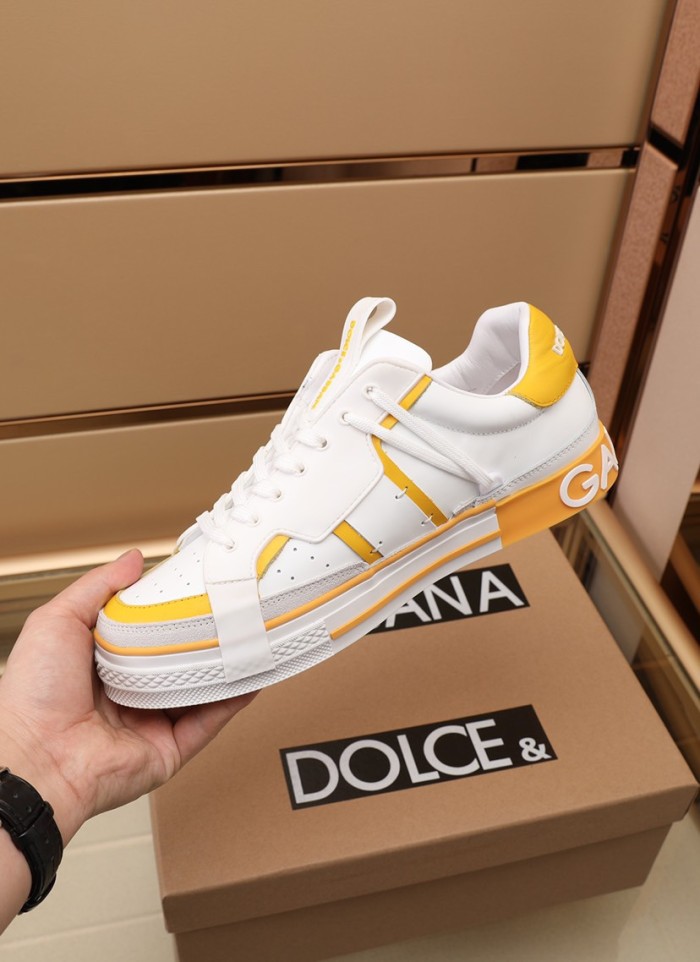 Dolce & Gabbana Low Tops Sneakers 26