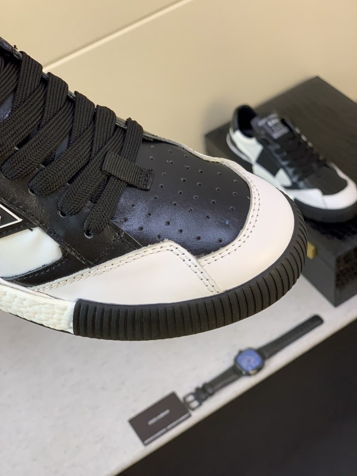 Dolce & Gabbana Low Tops Sneakers 44