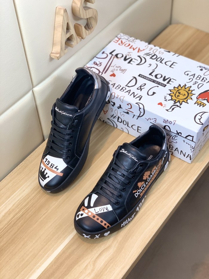 Dolce & Gabbana Low Tops Sneakers 124