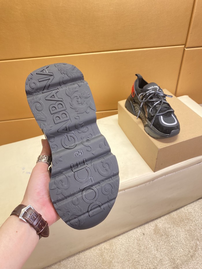 Dolce & Gabbana Low Tops Sneakers 84