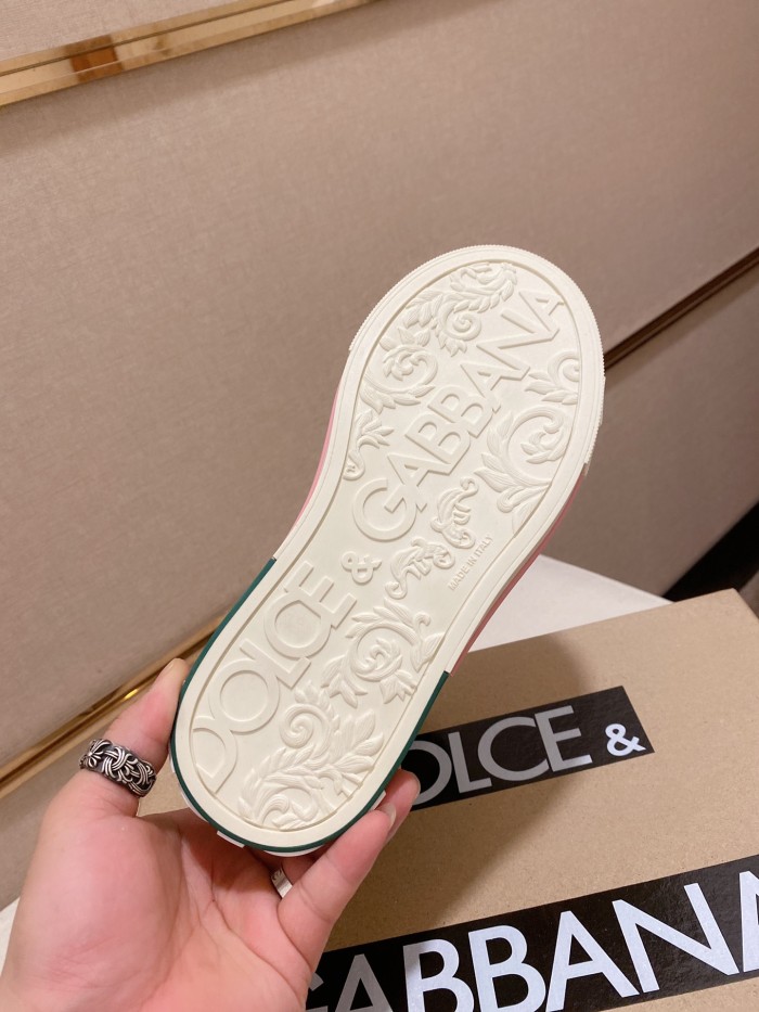 Dolce & Gabbana High-Tops chunky sneakers 19