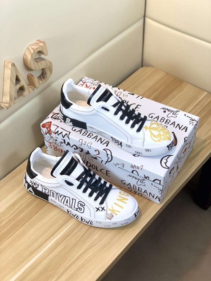 Dolce & Gabbana Low Tops Sneakers 126