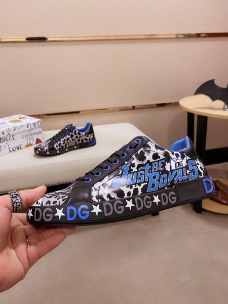 Dolce & Gabbana Low Tops Sneakers 133