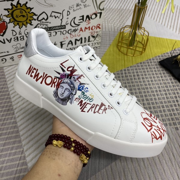 Dolce & Gabbana Low Tops Sneakers 100