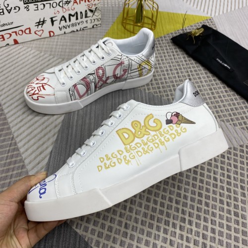 Dolce & Gabbana Low Tops Sneakers 100
