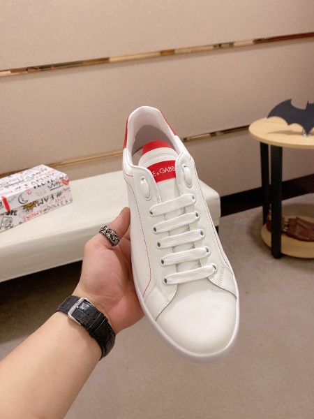 Dolce & Gabbana Low Tops Sneakers 106