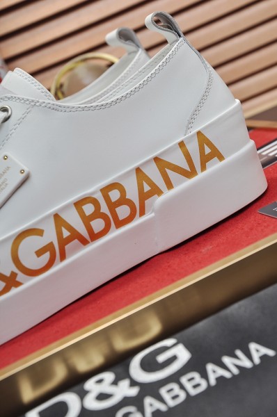 Dolce & Gabbana Low Tops Sneakers 111