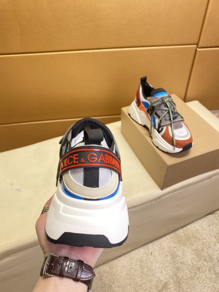 Dolce & Gabbana Low Tops Sneakers 85