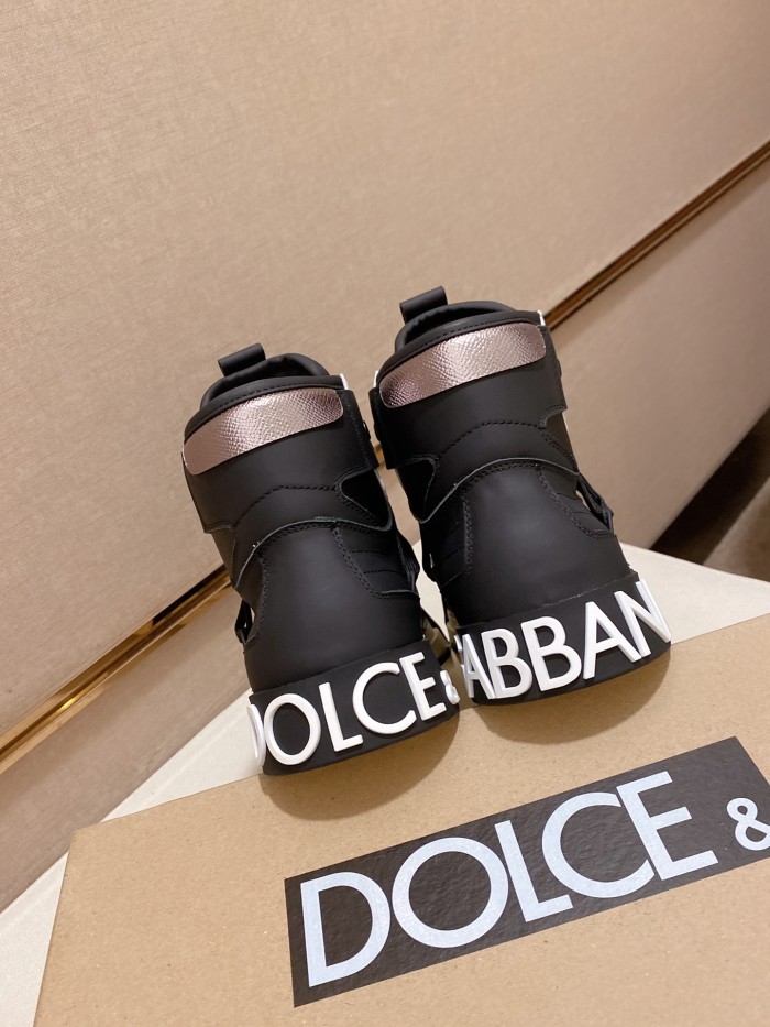Dolce & Gabbana High-Tops chunky sneakers 17