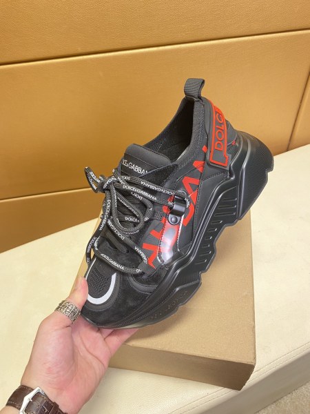 Dolce & Gabbana Low Tops Sneakers 84