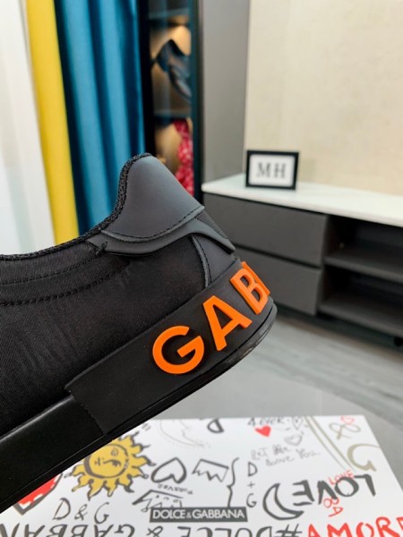 Dolce & Gabbana Low Tops Sneakers 89