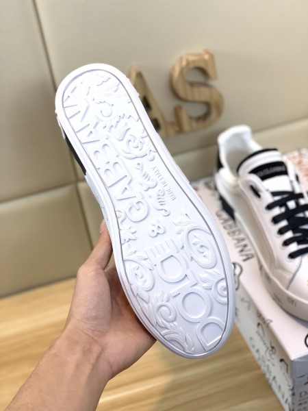 Dolce & Gabbana Low Tops Sneakers 126