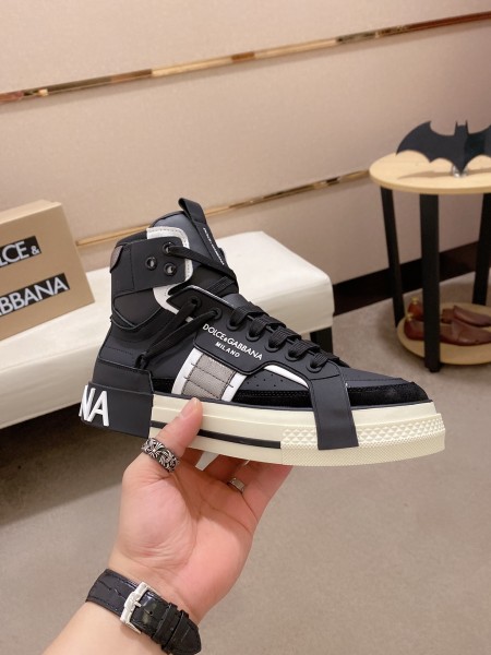 Dolce & Gabbana High-Tops chunky sneakers 17