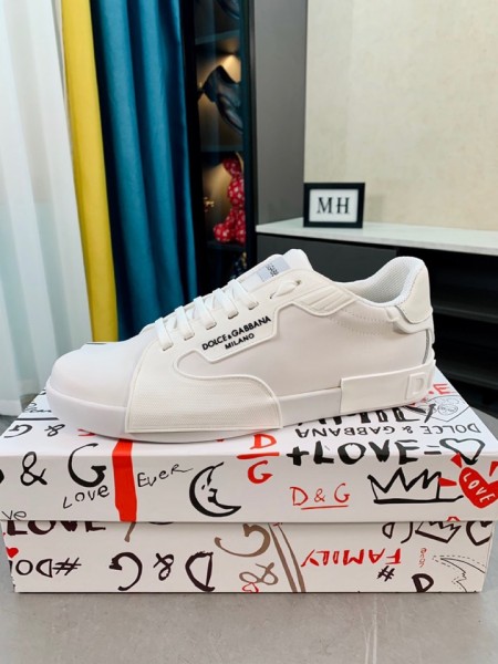 Dolce & Gabbana Low Tops Sneakers 90