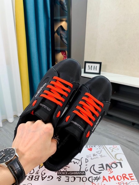 Dolce & Gabbana Low Tops Sneakers 89