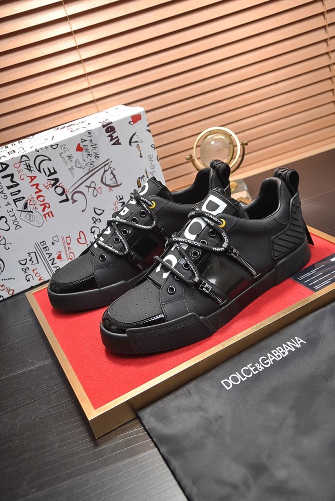 Dolce & Gabbana Portofino Strapped Black White