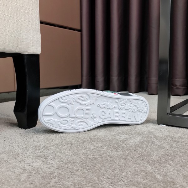 Dolce & Gabbana Low Tops Sneakers 122