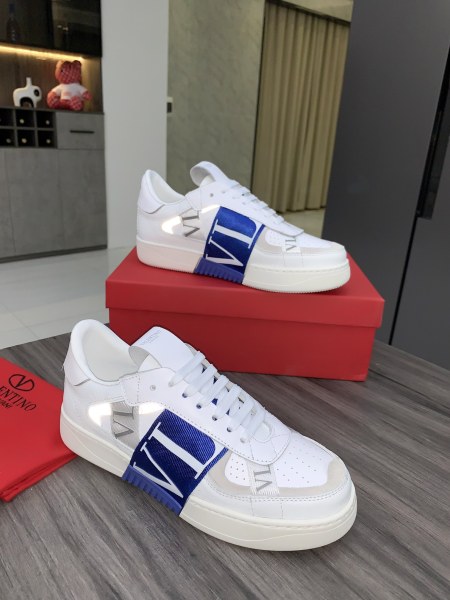 Valentino Garavani VL7N low-top sneakers 9