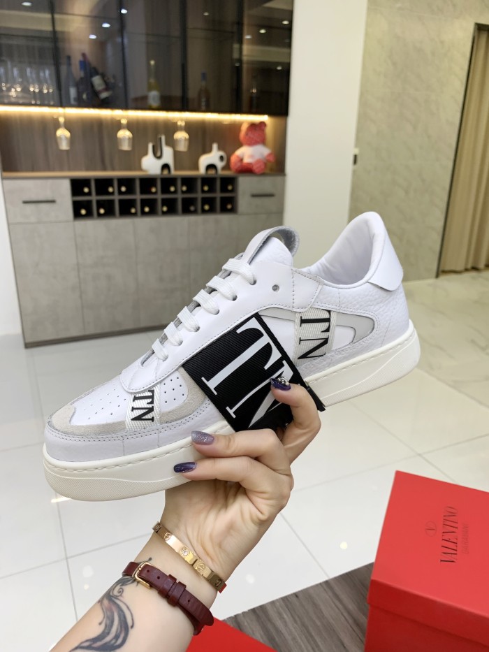 Valentino Garavani VL7N Sneaker Low Top White Black Grey