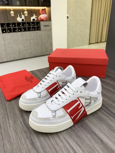 Valentino VL7N Bands 'White Red'