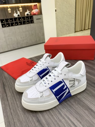 Valentino Garavani VL7N low-top sneakers 9