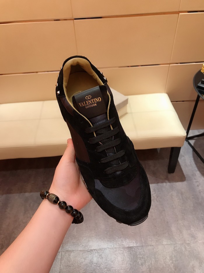 Valentino Garavani Rockrunner camouflage-print sneakers 15