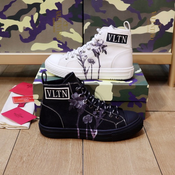 Valentino Giggies High 'Flowersity'