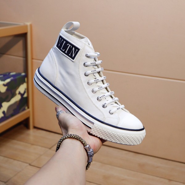 Valentino Giggies High Top Stylish Skateboarding Shoes Men's White Vintage Version