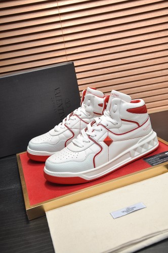 Valentino High top High Top Stylish Skateboarding Shoes Men's White