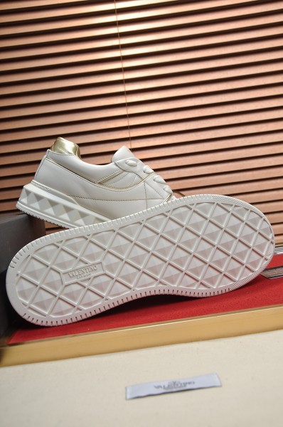 Valentino Garavani One Stud XL Leather Sneakers