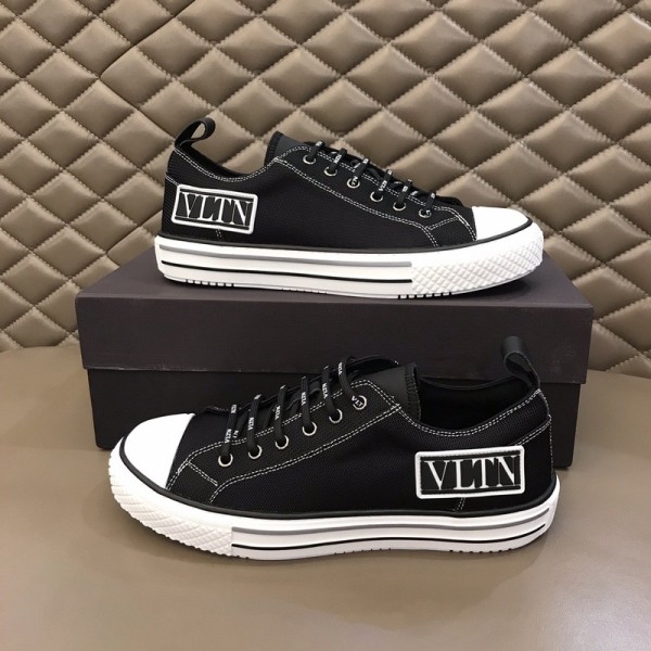 Valentino Giggies Low 'Black'