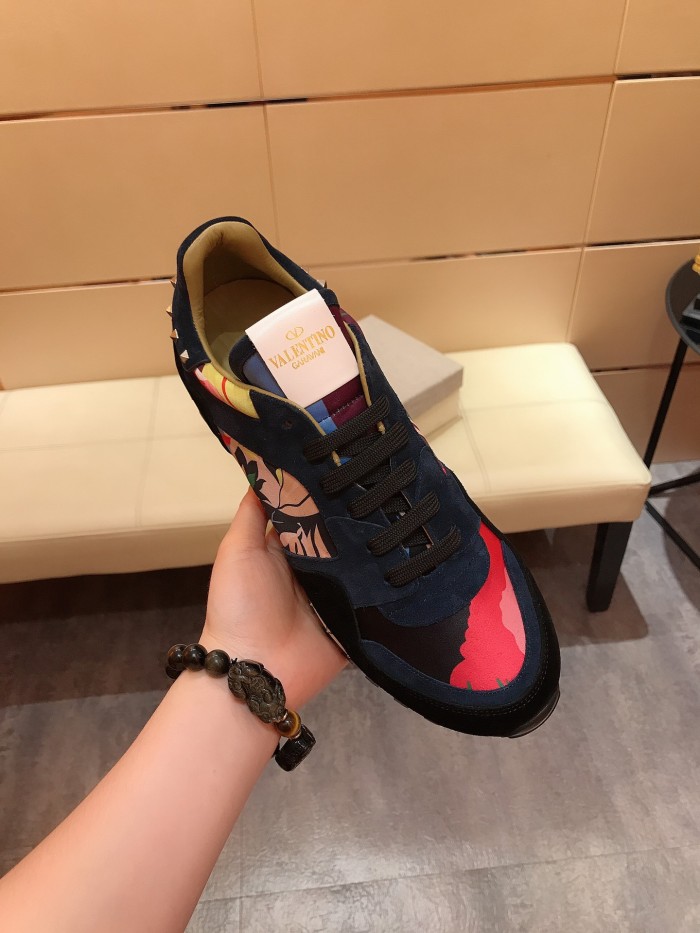 Valentino Garavani Rockrunner camouflage-print sneakers 21