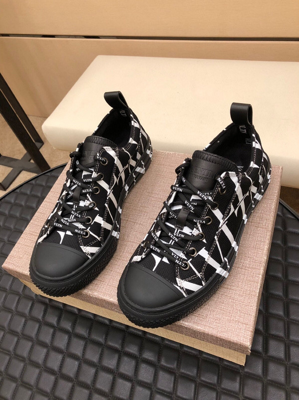 Valentino Giggies Low 'VLTN All Over Print - Black'