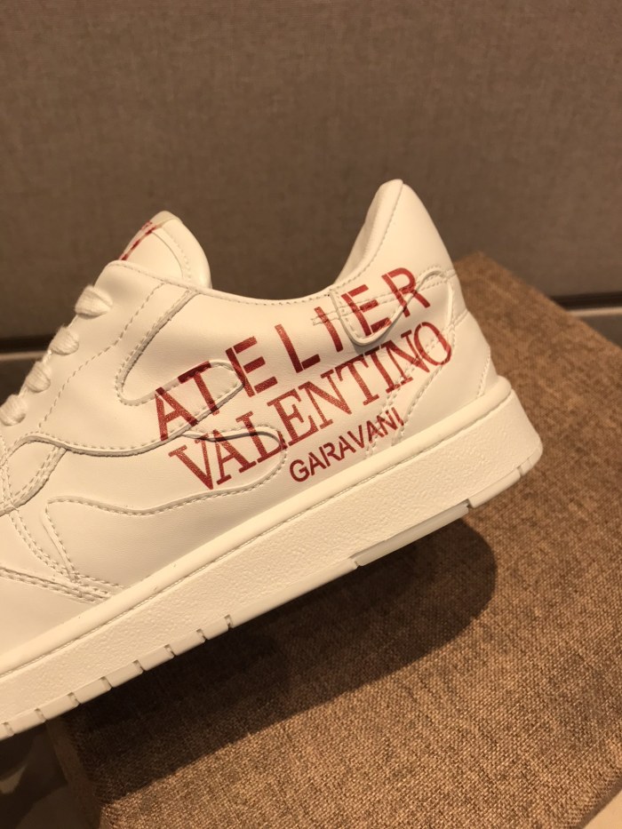 Valentino Atelier 07 Sneaker Low 'White Camo'