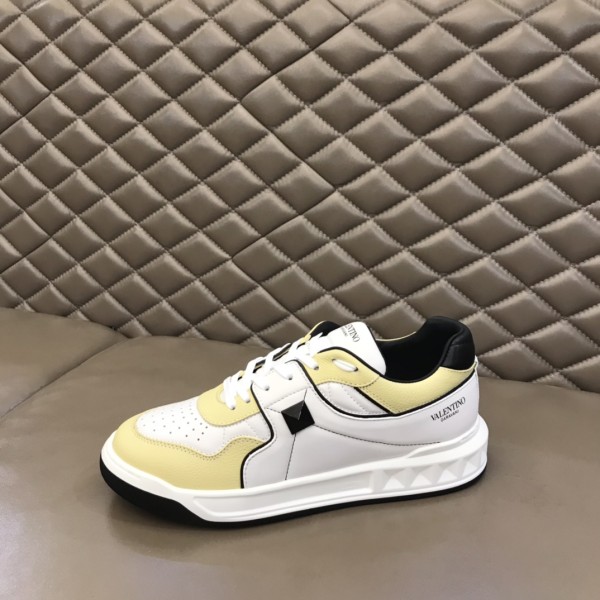 Valentino One Stud Low 'White Yellow'